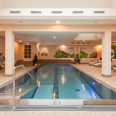 Hotel Zum Schwarzen Baeren Эммерсдорф-на-Дунае Экстерьер фото